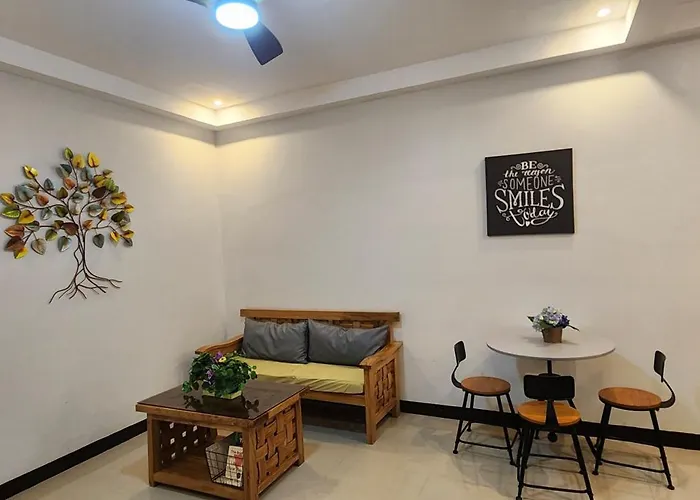 Kuya And Kambal's 1 Bedroom 1 Bath *